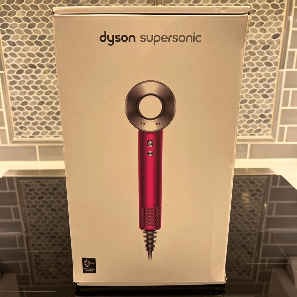 Dyson Supersonic hair dryer - SOLD OUT - Brand new in box!
